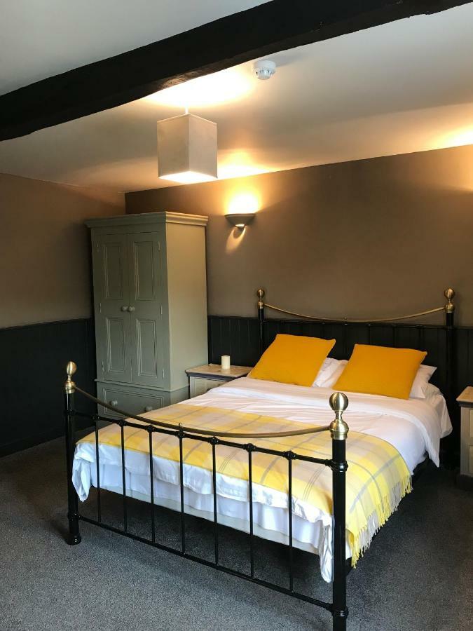 The Angel Inn Warminster Εξωτερικό φωτογραφία